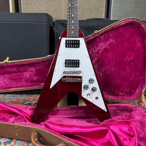 *Video* Gibson Yamano '67 Reissue Flying V Cherry Red - 1995