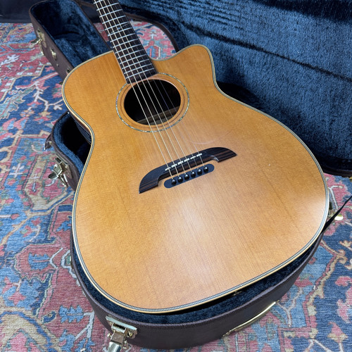 Alvarez Yairi WY1 Bob Weir 40th Anniversary All Solid Wood OM Style - 2010