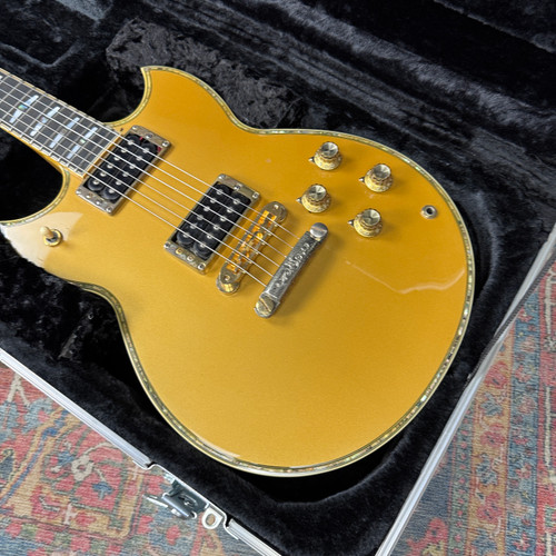 Yamaha SG3000 Custom All Gold Flagship Model First Year w/Flight Case - 1982