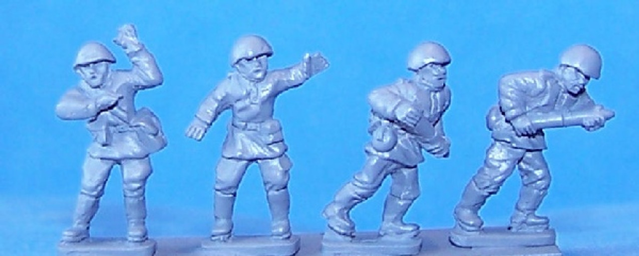 PIG080630 - RUSSIAN ARTILLERY GUN CREW