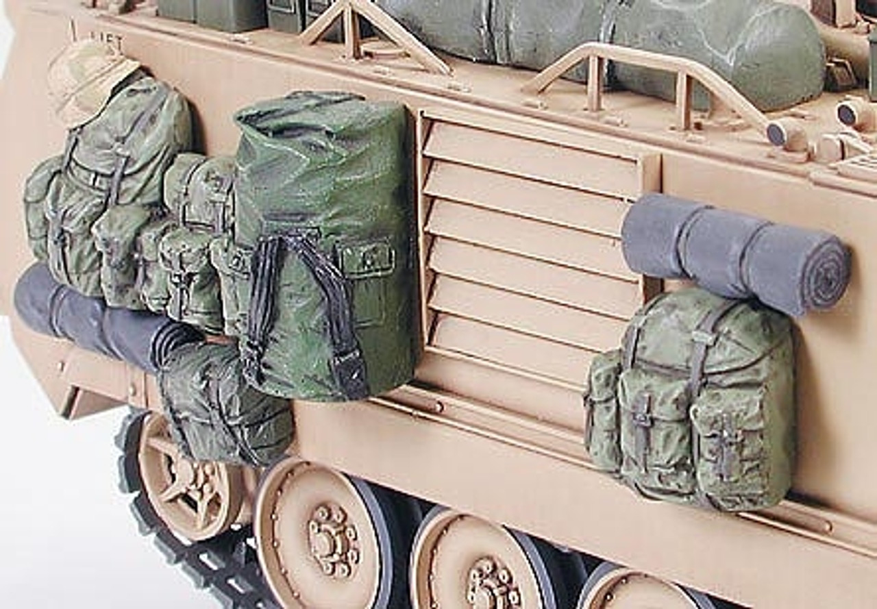 1/35 M113A2 Armored Person Carrier Desert Version - 35265