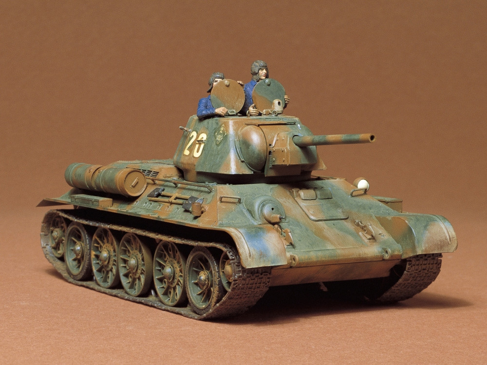 TAMIYA  1/35 NO.242
ドイツ連邦軍主力戦車レオパルト2 A5 1/35 - T34/76-194 Russian Tank - 35059 - Brookhurst Hobbies