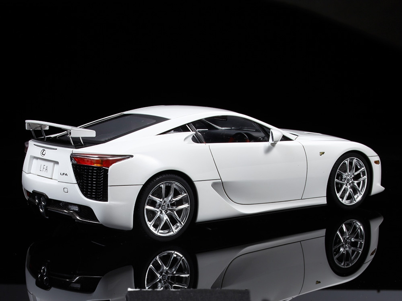 1/24 LEXUS LFA - 24319