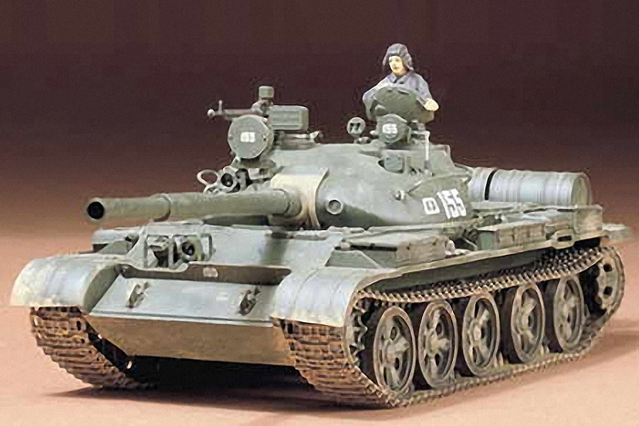 1/35 Russian T-62A Tank Plastic Model - Tamiya 35108