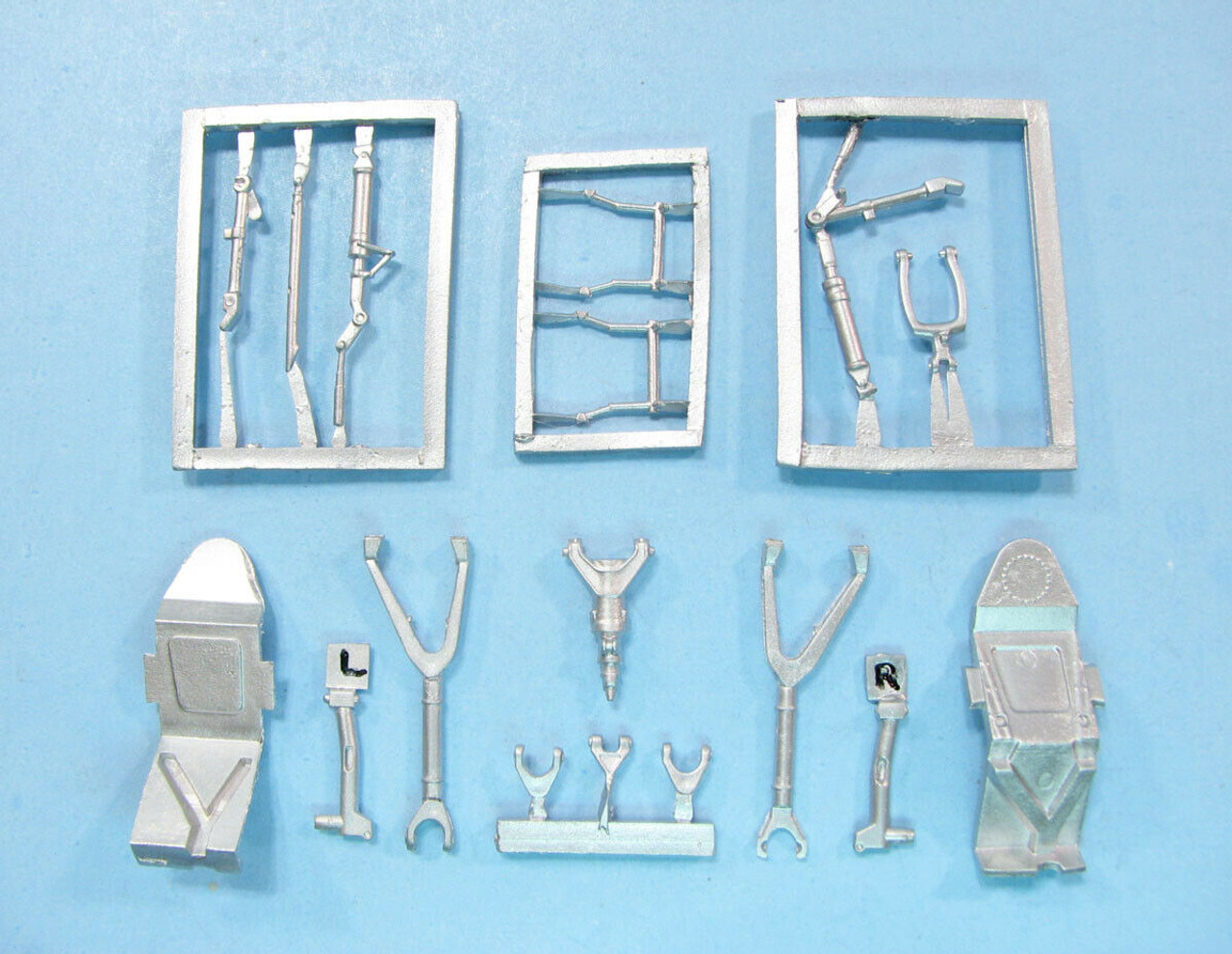 1/48 Scale Aircraft Conversions - OV-10A OV-10D Bronco Landing Gear (ICM kit)