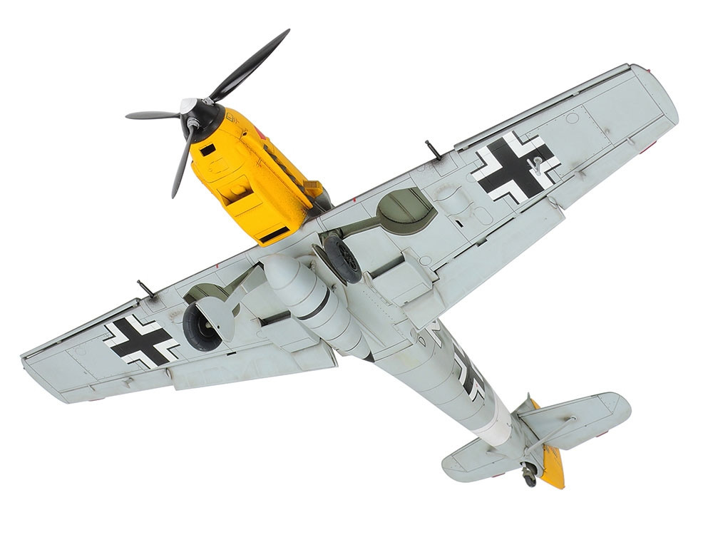 1/48 MESSERSCHMITT  BF109E-4/7 Trop - 61063