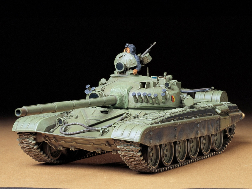 1/35 Russian Army Tank T72M1