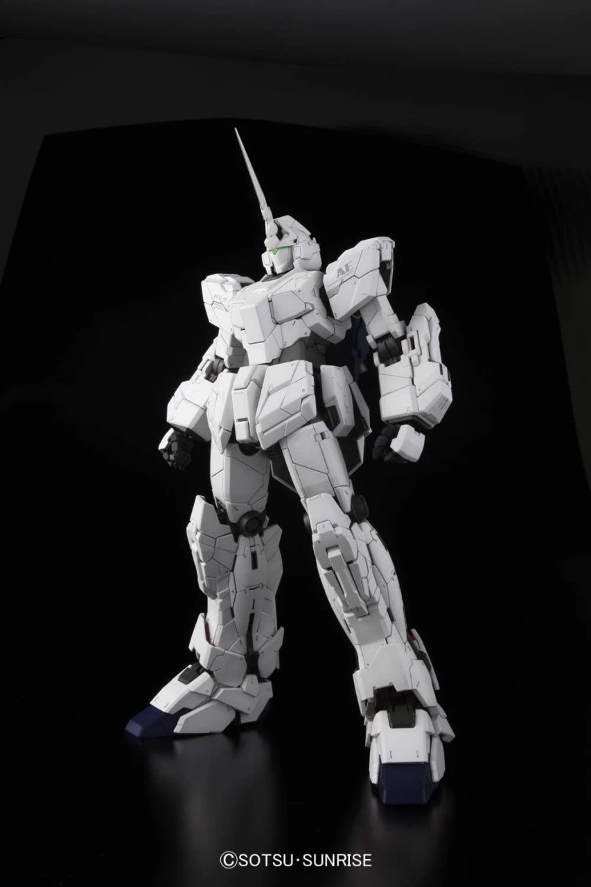 PG RX-0 Unicorn Gundam - Perfect Grade - Brookhurst Hobbies