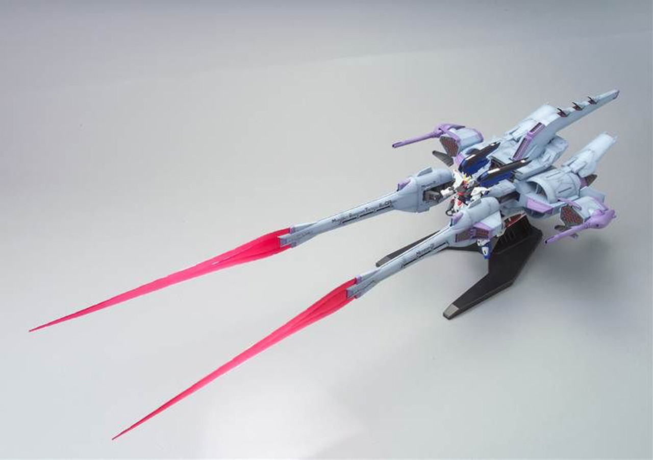 HG Seed #16 - Meteor Unit + Freedom Gundam - Brookhurst Hobbies