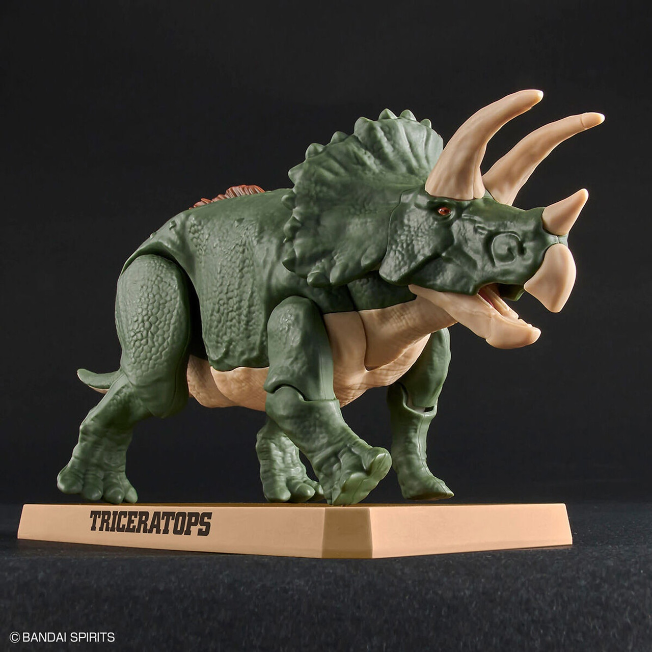 Bandai Dinosaurs 02 - Triceratops