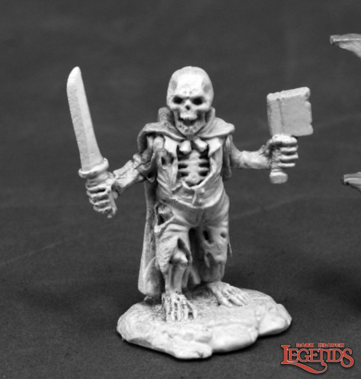 03815 - Dark Heaven Legends:  Skeletal Halfling