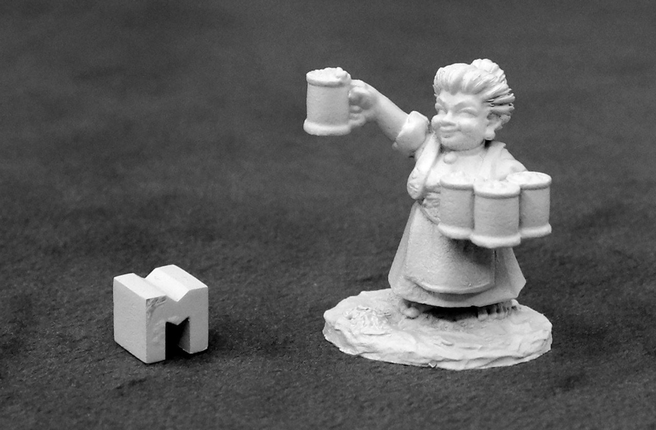 03932 - Dark Heaven Legends:  Poppy Cloverlocks, Halfling Barmaid