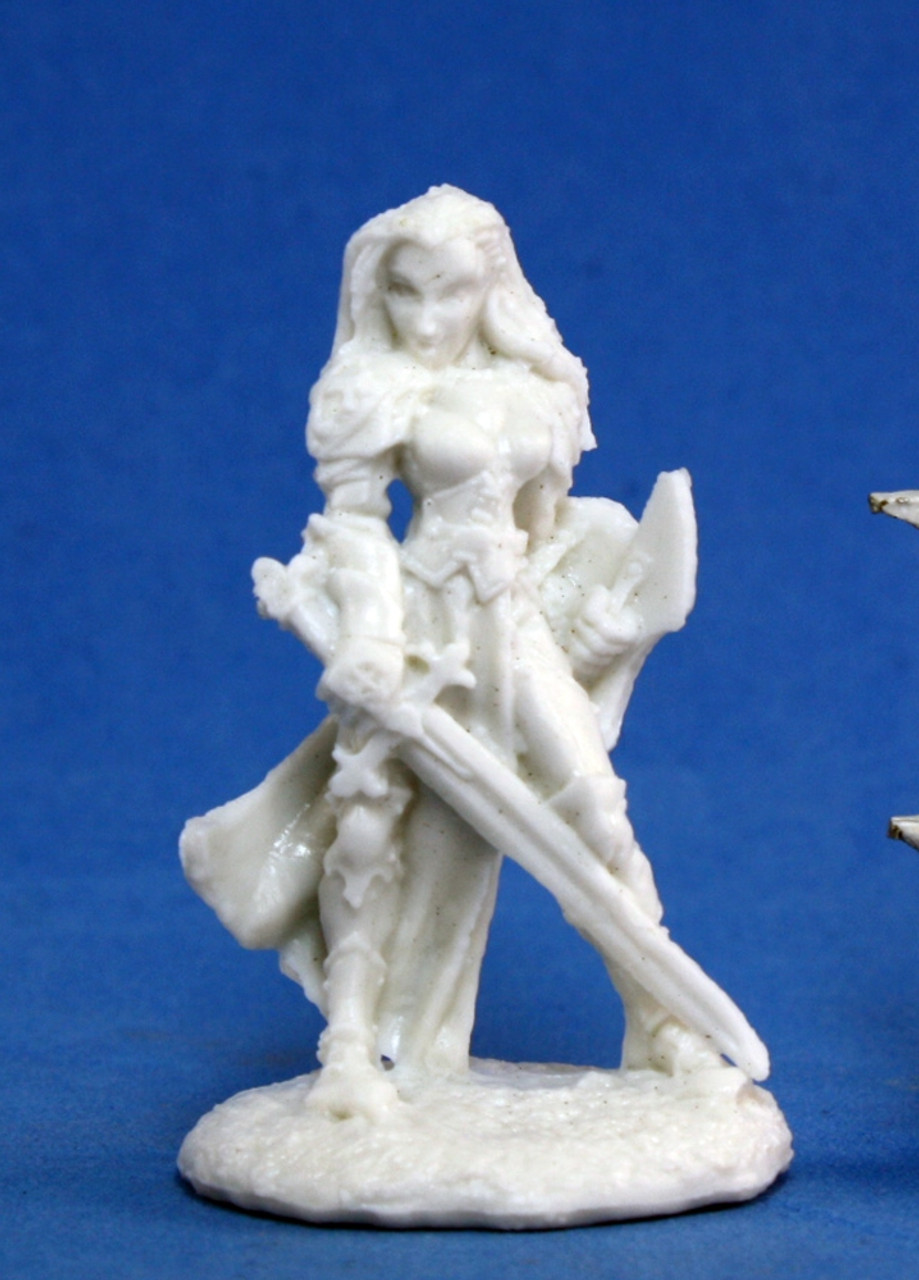 77077 - Bones Classic: Finari, Female Paladin