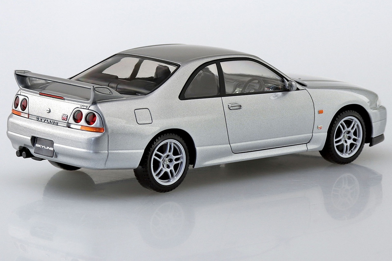 1/32 SNAP KIT #15-D Nissan R33 Skyline GT－R（Sonic Silver) - AOS06457