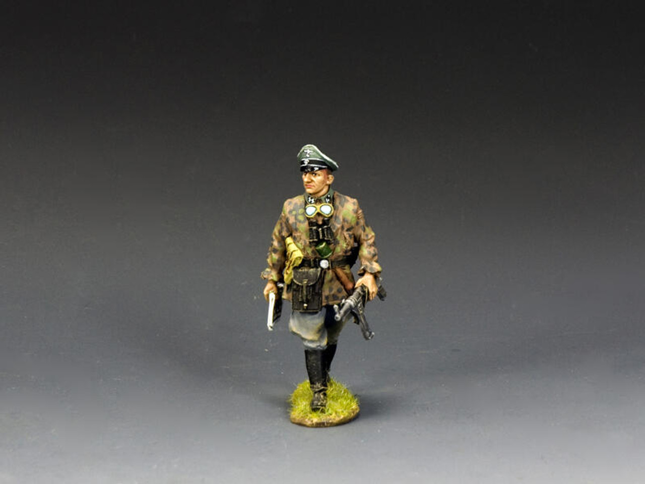 WS394 - Waffen SS Officer