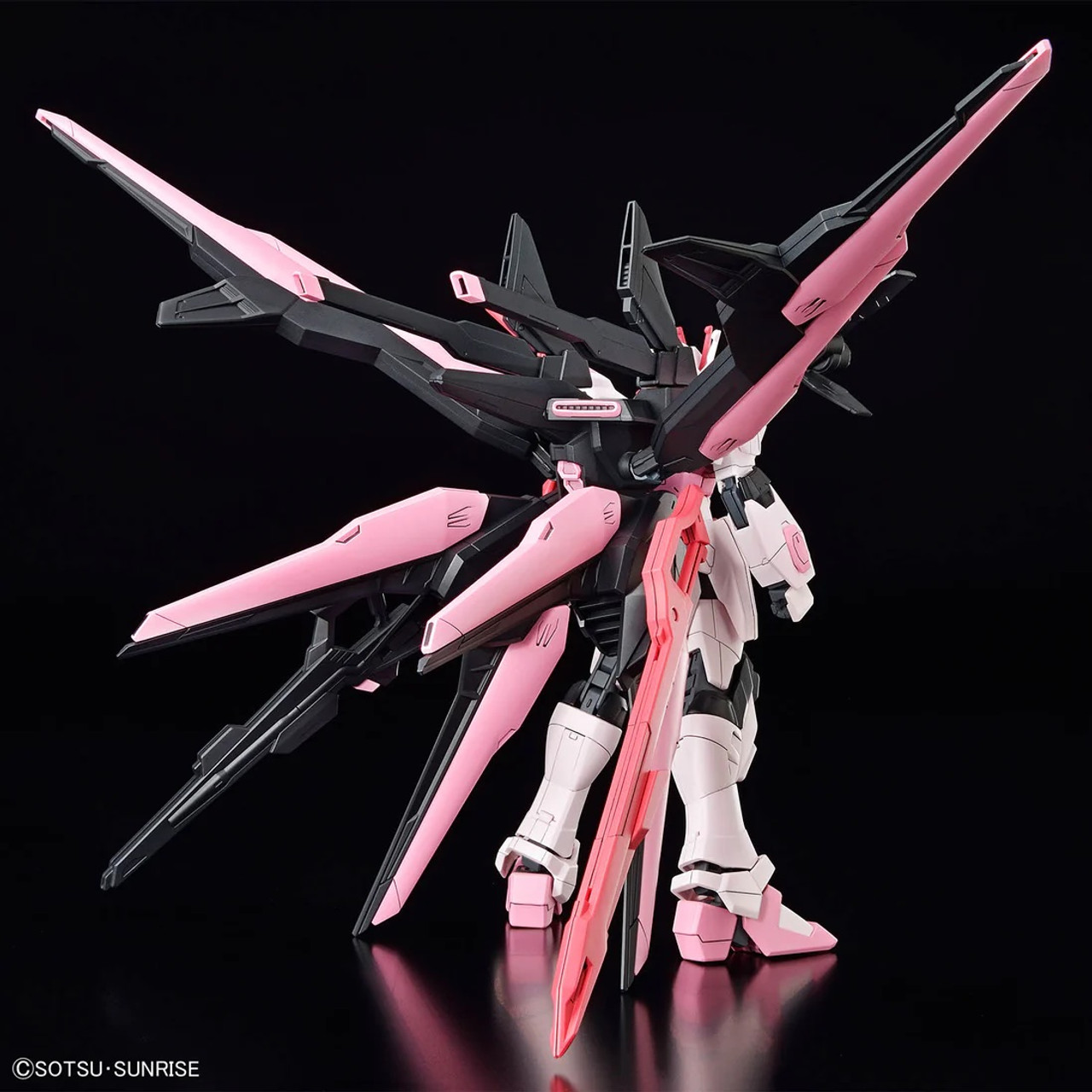 #08 Gundam Perfect Strike Freedom Rouge "Gundam Build Metaverse" HG 1/144