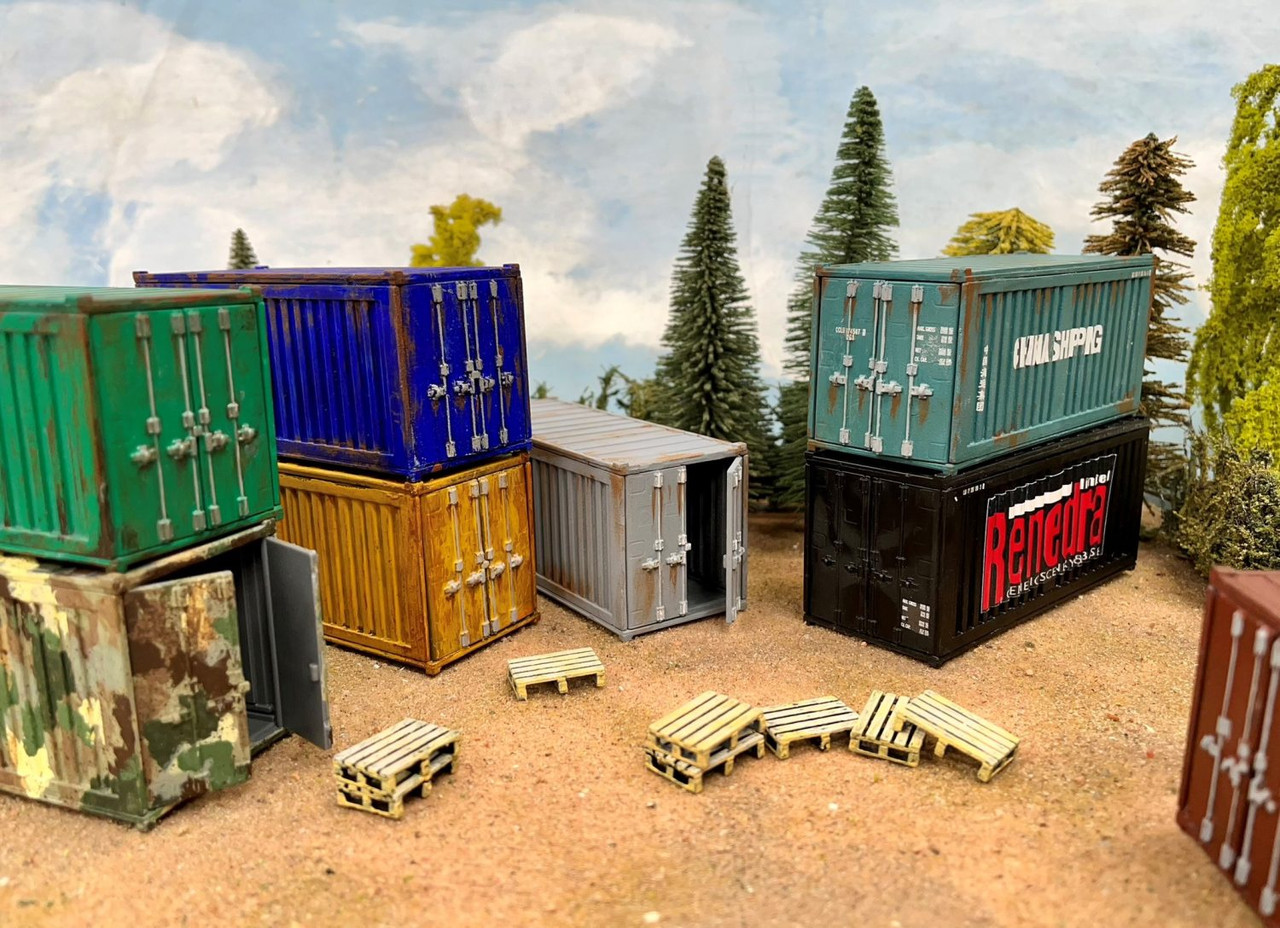 Shipping Containers & Pallets (20FT) - RENSHIP201