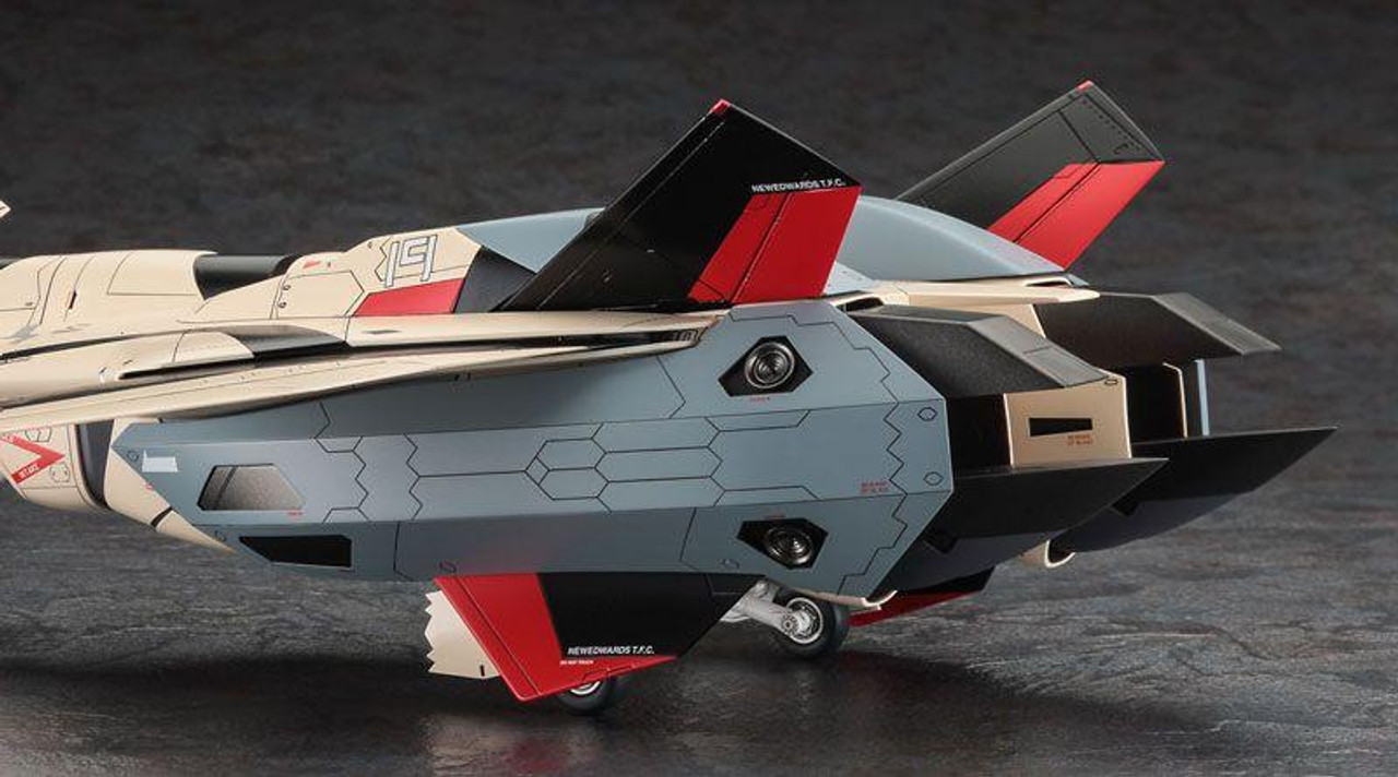 YF-19 with FAST PACK プレミアムフィニッシュ HAS65888 1:48 Hasegawa