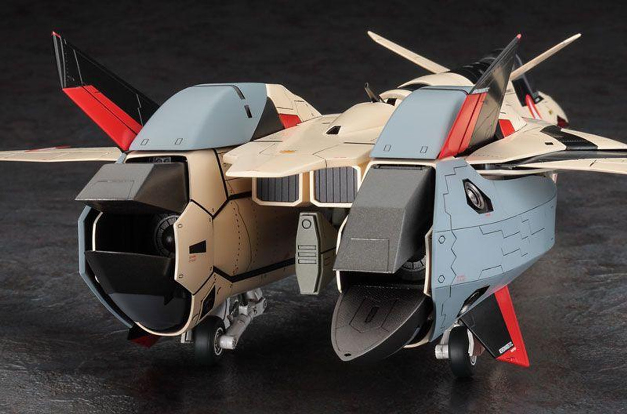 1/48 YF-19 w/Fast Pack Macross Plus