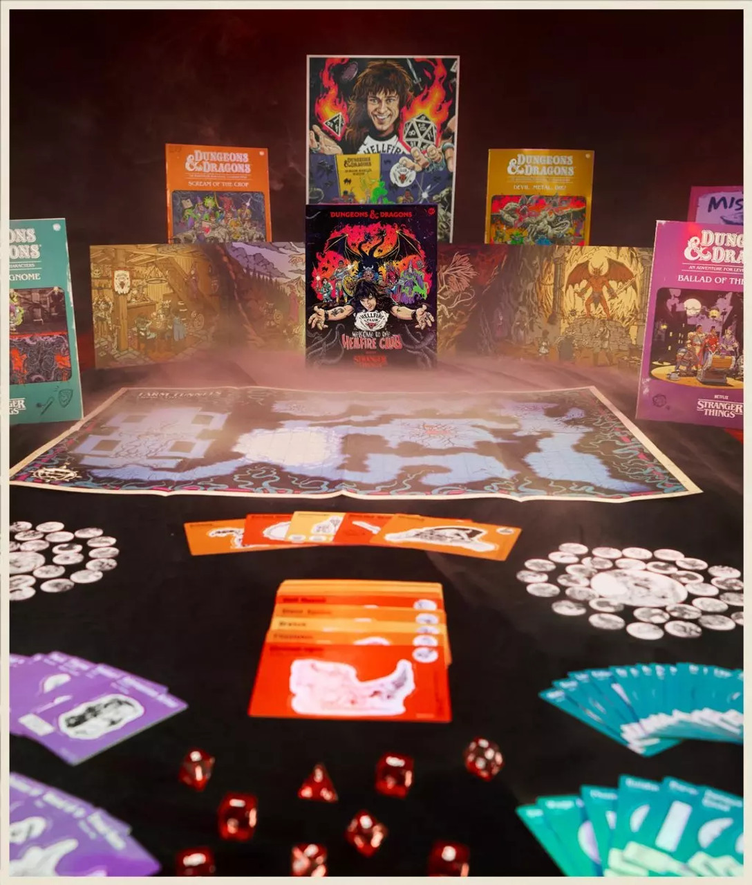 Dungeons & Dragons RPG: Stranger Things - Welcome to the Hellfire Club Box Set Dungeons & Dragons RPG: Stranger Things - Welcome to the Hellfire Club Box Set