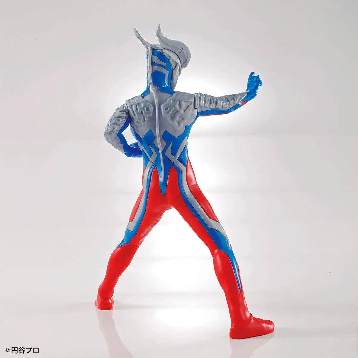 Entry Grade #5 Ultraman Zero "Ultraman Zero"