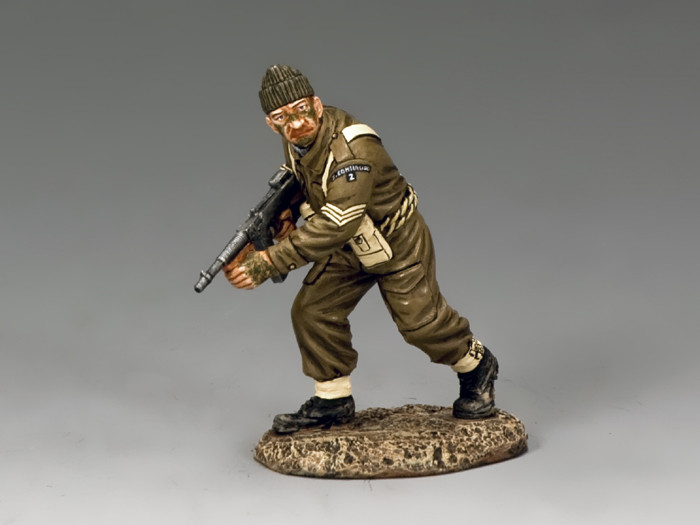 KACDD256 - Advancing Tommy Gunner