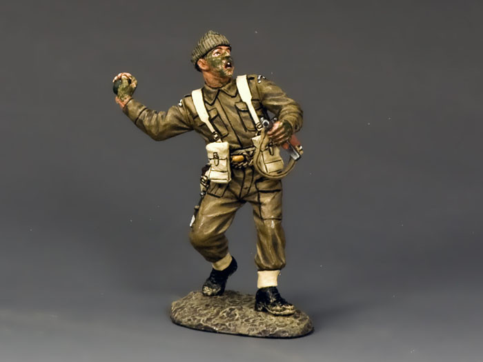 KACDD199 - Grenadier