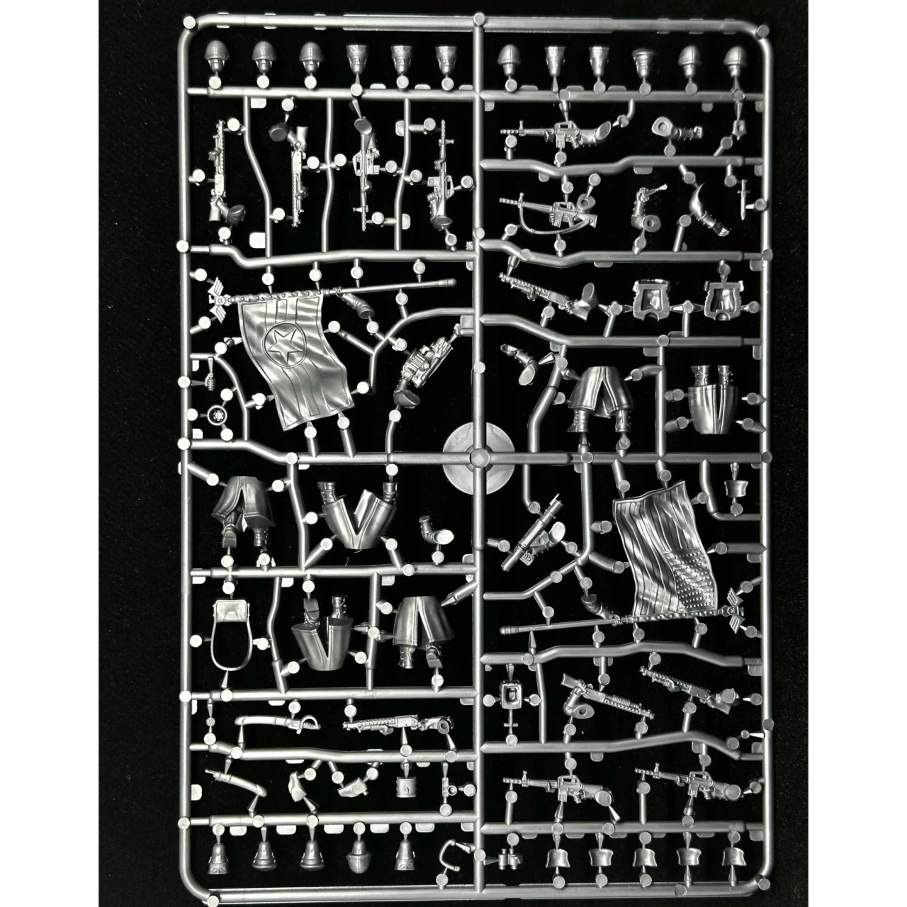 28mm Marcher: USA Veterans and Command
