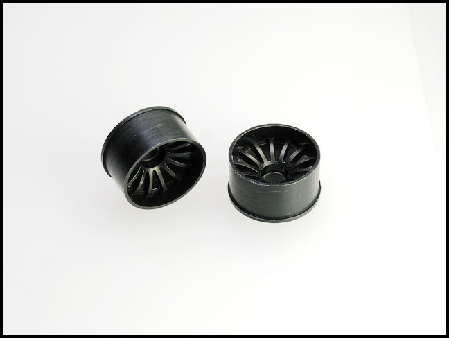 Mini-Z 2WD Machine Cut 16 Spoke Rear Wheel R1 Black
