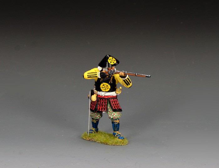 KACSW013 - Ashigaru Arquebusier Preparing To Fire