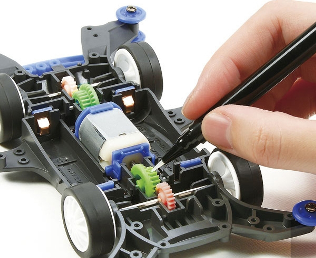 JR MINI 4WD OIL APPLICATOR - TAM15465