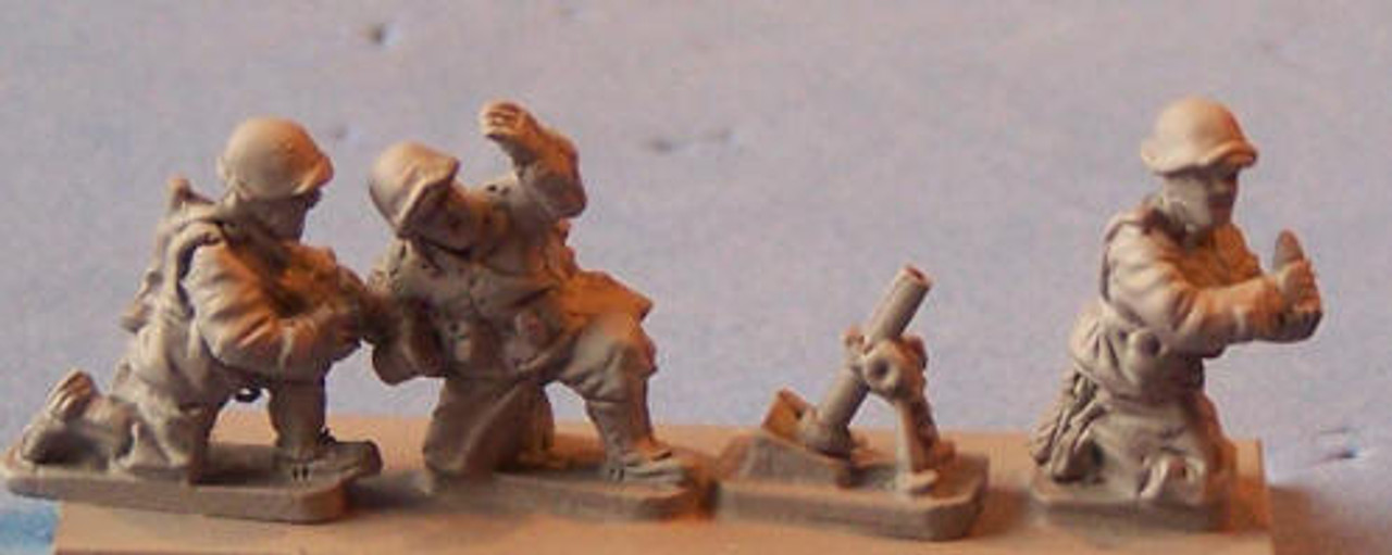 PIG080309 - US 60MM MORTARS
