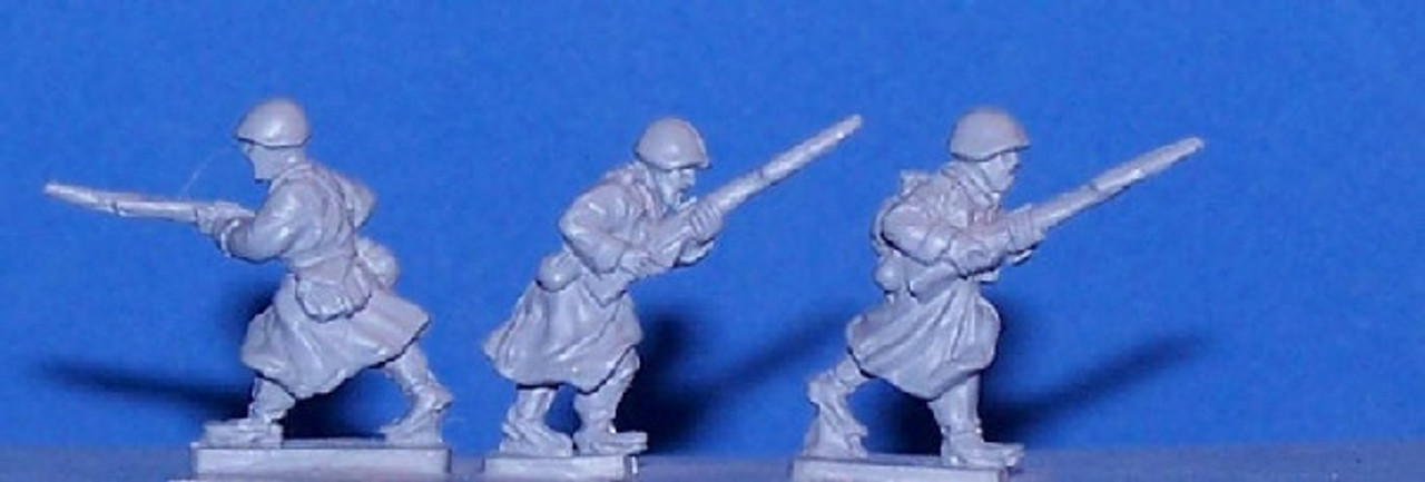 PIG080284 - RUSSIANS IN GREATCOAT WITH RIFLES