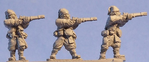 PIG020013 - ZOUAVE IN FEZ FIRING