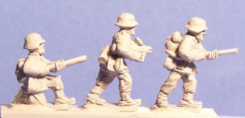 PIG080461 - LW GERMAN FLAMETHROWERS PIG080461 - LW GERMAN FLAMETHROWERS