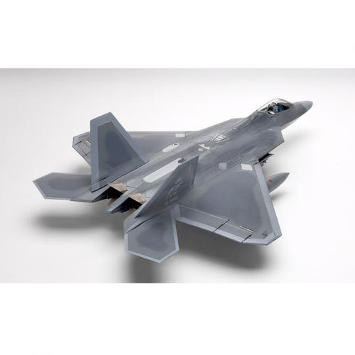 1/48 Ace Combat 7 Skies Unknown F-22 Raptor 