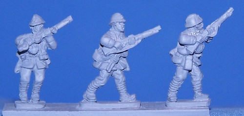 PIG160180 - FRENCH LATE WAR ASSAULT TROOPS WITH RIFLE PIG160180 - FRENCH LATE WAR ASSAULT TROOPS WITH RIFLE