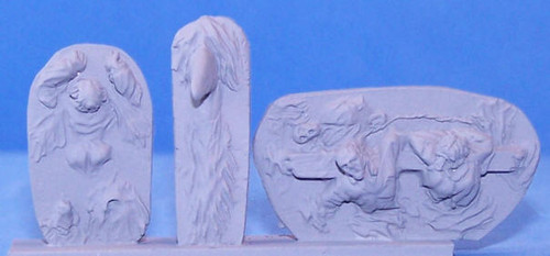 PIG100024 - PIRATES IN WATER W. SHARKS