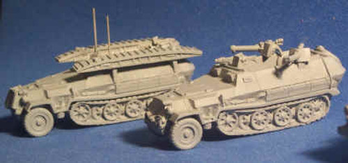 PIG080316 - SD.KFZ. 251C ENGINEER