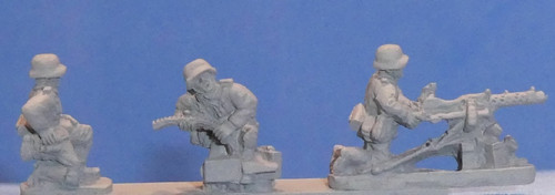 PIG080677 - GERMAN EW MG34 ON TRIPOD 2 TEAMS