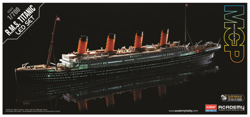 1/700 R.M.S Titanic LED - 14220 1/700 R.M.S Titanic LED - 14220
