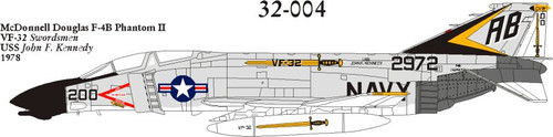 32004 - 1/32 MCDONNELL DOUGLAS F-4B PHANTOM II 32004 - 1/32 MCDONNELL DOUGLAS F-4B PHANTOM II