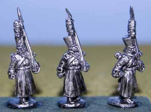 OG15NRT117 - Russian Napoleonic Grenadier in Greatcoat and Shako March Attack