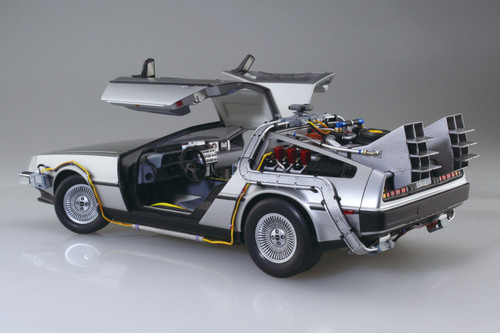 1/24 Time Machine from Back To The Future Part Ⅰ
