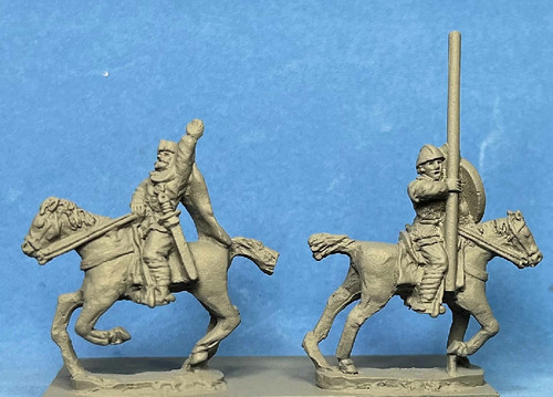 PIG090057 - CAROLINGIANS KING CHARLEMAGNE AND STANDARD BEARER PIG090057 - CAROLINGIANS KING CHARLEMAGNE AND STANDARD BEARER