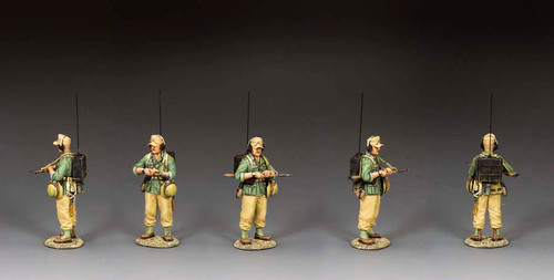 KACAK133 - AK Radio Operator w/Rifle