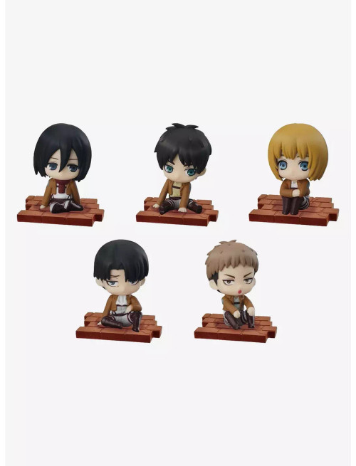 Bandai Attack On Titan Suwarasetai Single Blind Bag Figure