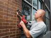 Milwaukee 2641-20 M18 Cordless 10oz. Caulk And Adhesive Gun (Bare Tool)