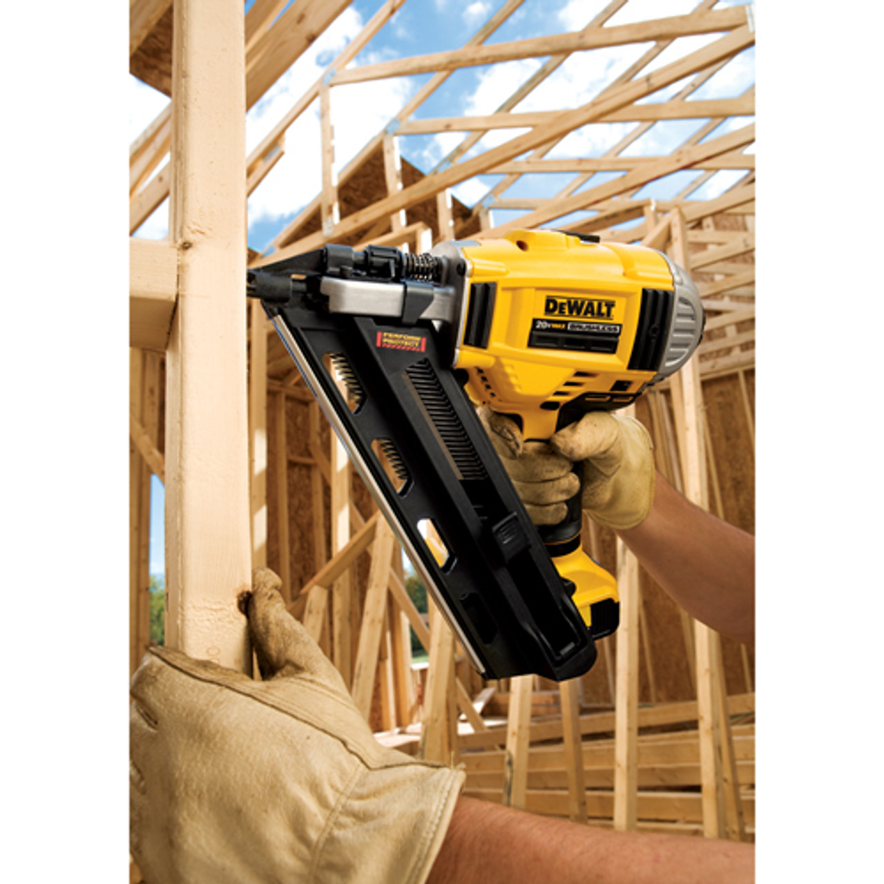 Dewalt DCN692M1 20V MAX Cordless 30 Degree Paper Collated Framing