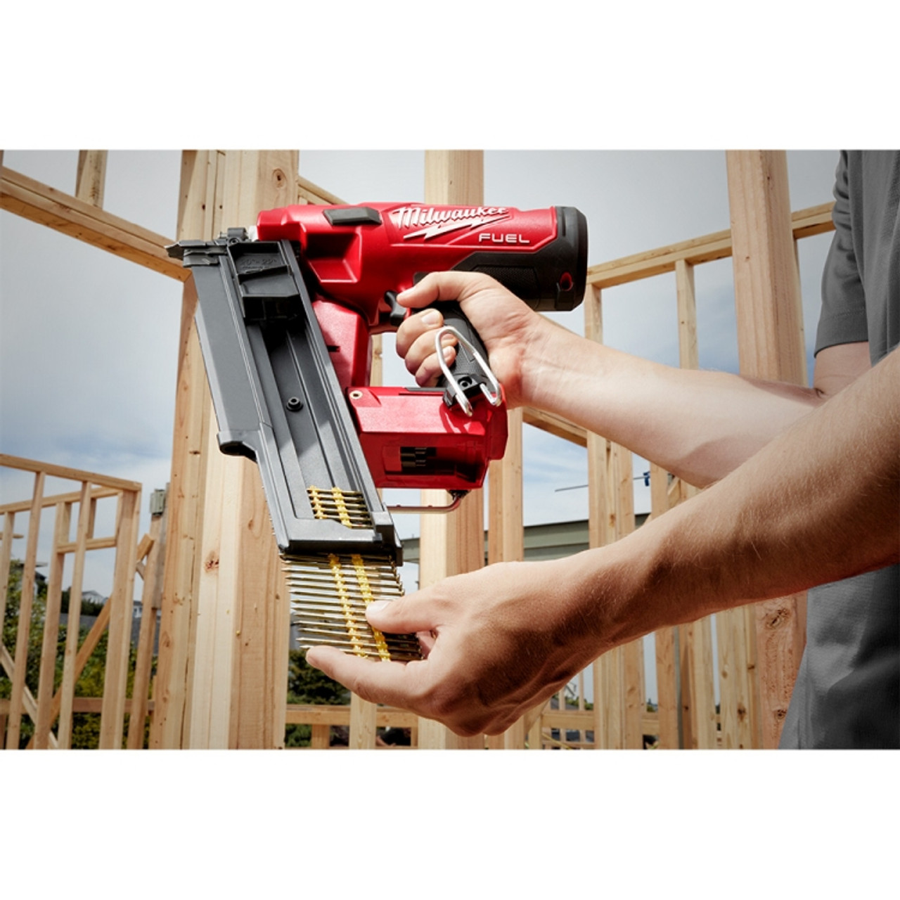 Milwaukee 2744 20 M18 FUEL 21 Degree Framing Nailer